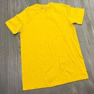 NWOT Nike Basic Tee Shirt Short Sleeve Crew Neck Pullover Cotton Yellow Size XL